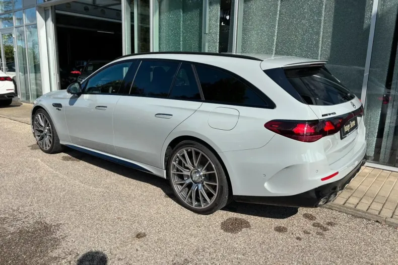 Mercedes-Benz E 53 AMG din 2024 cu 22.868 km - oferta MER122027 - foto 4