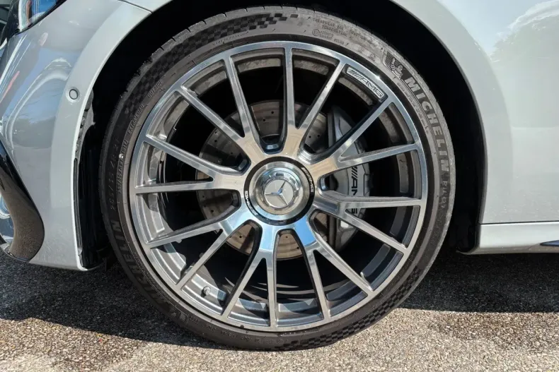 Mercedes-Benz E 53 AMG din 2024 cu 22.868 km - oferta MER122027 - foto 6