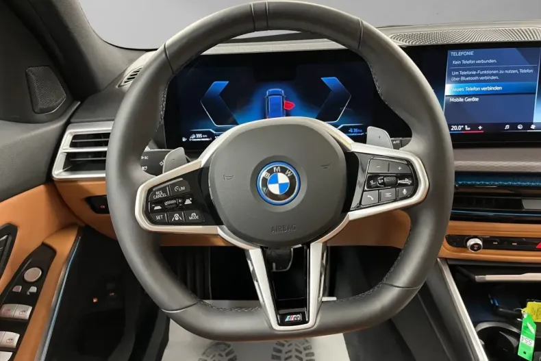 BMW 330 din 2024 cu 18.800 km - oferta BMW122039 - foto 14