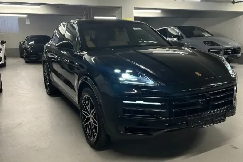 Porsche Cayenne din 2025 cu 14.700 km - oferta POR122041 - foto 4