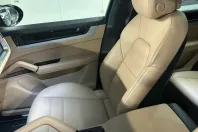 Porsche Cayenne din 2025 cu 14.700 km - oferta POR122041 - foto 9