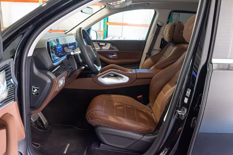 Mercedes-Benz GLS 450 din 2024 cu 9.900 km - oferta MER122056 - foto 8