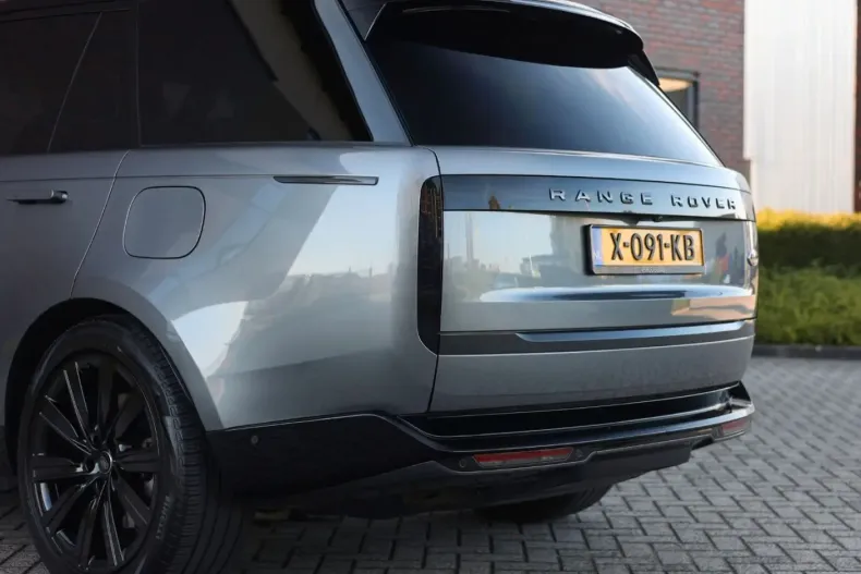 Land Rover Range Rover din 2022 cu 65.811 km - oferta LAN122063 - foto 9