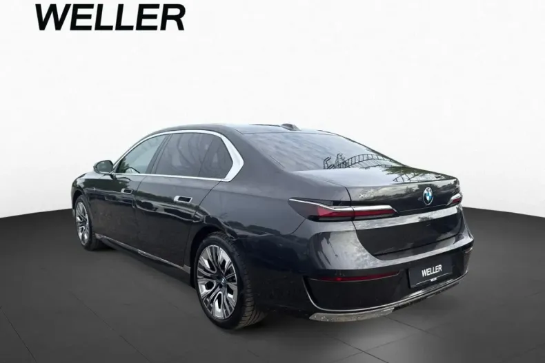 BMW 750 din 2024 cu 46.469 km - oferta BMW122068 - foto 4