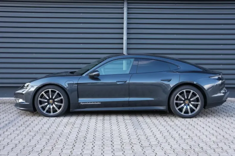 Porsche Taycan din 2024 cu 18.000 km - oferta POR122074 - foto 2