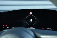 Porsche Taycan din 2024 cu 18.000 km - oferta POR122074 - foto 22