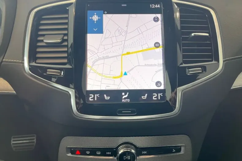 Volvo XC90 din 2022 cu 78.119 km - oferta VOL122075 - foto 16