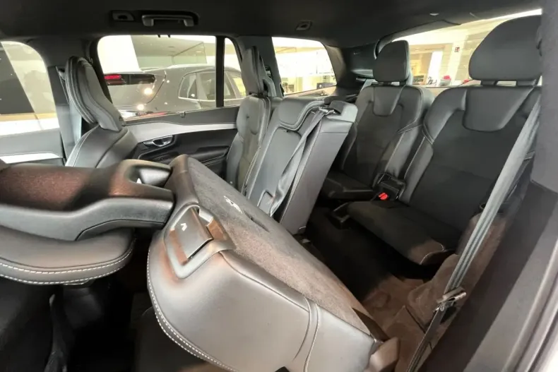 Volvo XC90 din 2022 cu 78.119 km - oferta VOL122075 - foto 30