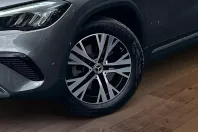 Mercedes-Benz GLA 220 din 2024 cu 4.535 km - oferta MER122081 - foto 5