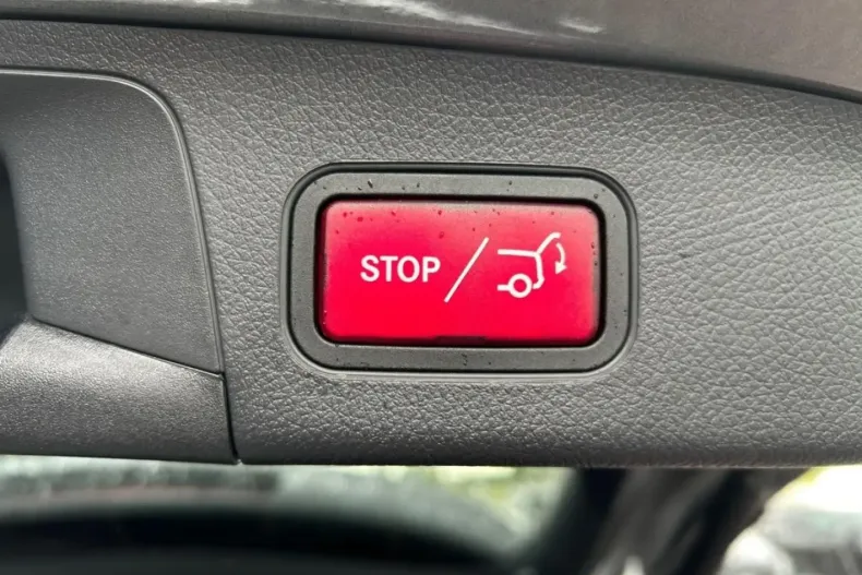 Mercedes-Benz GLA 220 din 2024 cu 4.535 km - oferta MER122081 - foto 11