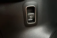 Mercedes-Benz GLA 220 din 2024 cu 4.535 km - oferta MER122081 - foto 14