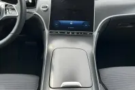 Mercedes-Benz GLC 200 din 2024 cu 23.800 km - oferta MER122082 - foto 13