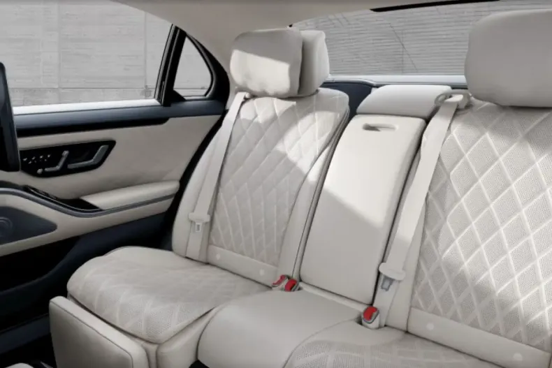 Mercedes-Benz S 580 din 2025 cu 9.900 km - oferta MER122086 - foto 6