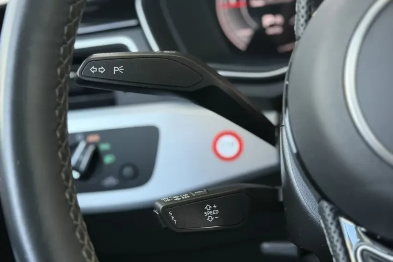 Audi A4 din 2021 cu 105.647 km - oferta AUD122088 - foto 21