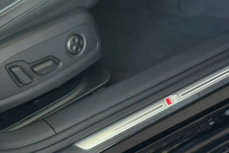 Audi A4 din 2021 cu 105.647 km - oferta AUD122088 - foto 22