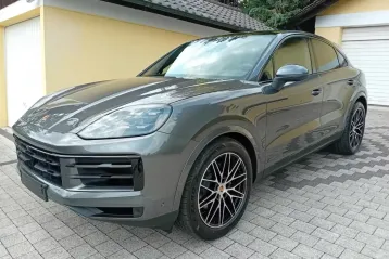 Porsche Cayenne din 2025 - oferta POR122090