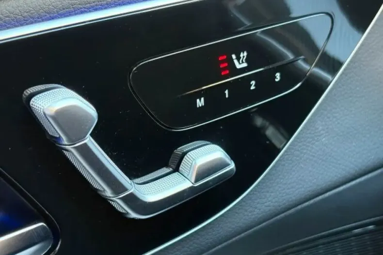 Mercedes-Benz GLC 220 din 2023 cu 44.378 km - oferta MER122095 - foto 18