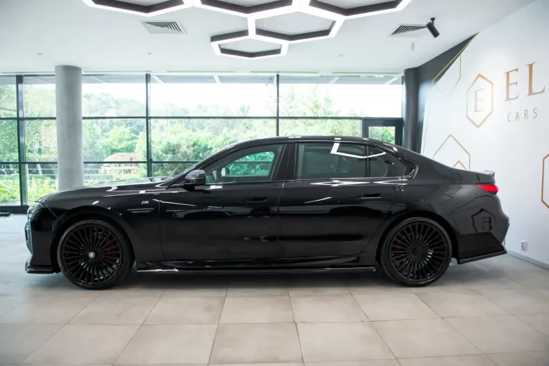 BMW 740 din 2023 cu 57.817 km - oferta BMW122102 - foto 4