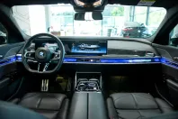 BMW 740 din 2023 cu 57.817 km - oferta BMW122102 - foto 13