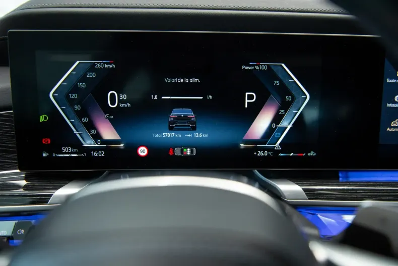 BMW 740 din 2023 cu 57.817 km - oferta BMW122102 - foto 18