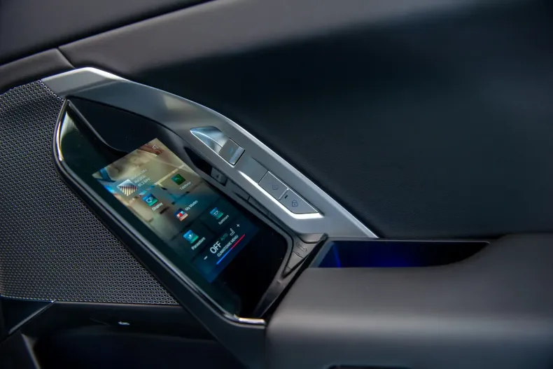 BMW 740 din 2023 cu 57.817 km - oferta BMW122102 - foto 30