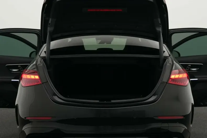 Mercedes-Benz C 43 AMG din 2024 cu 31.099 km - oferta MER122104 - foto 15