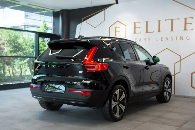 Volvo XC40 din 2022 cu 35.675 km - oferta VOL122107 - foto 7