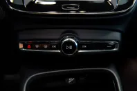 Volvo XC40 din 2022 cu 35.675 km - oferta VOL122107 - foto 26