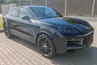 Porsche Cayenne din 2025 cu 50 km - oferta POR122110 - foto 1