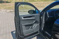 Porsche Cayenne din 2025 cu 50 km - oferta POR122110 - foto 7