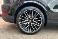Porsche Cayenne din 2025 cu 40 km - oferta POR122112 - foto 3