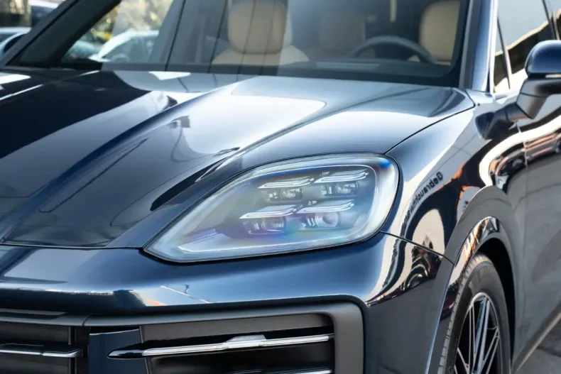 Porsche Cayenne din 2025 cu 9.900 km - oferta POR122118 - foto 3