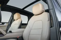 Porsche Cayenne din 2025 cu 9.900 km - oferta POR122118 - foto 16