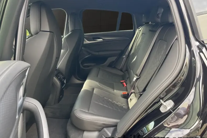 BMW X4 M din 2024 cu 17.471 km - oferta BMW122122 - foto 19