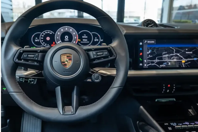 Porsche Cayenne din 2025 cu 8.900 km - oferta POR122134 - foto 6