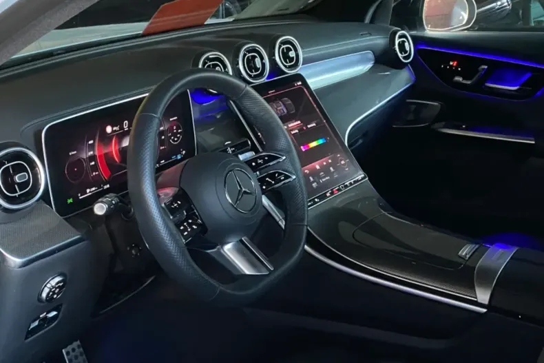 Mercedes-Benz GLC 300 din 2023 cu 18.888 km - oferta MER122136 - foto 28