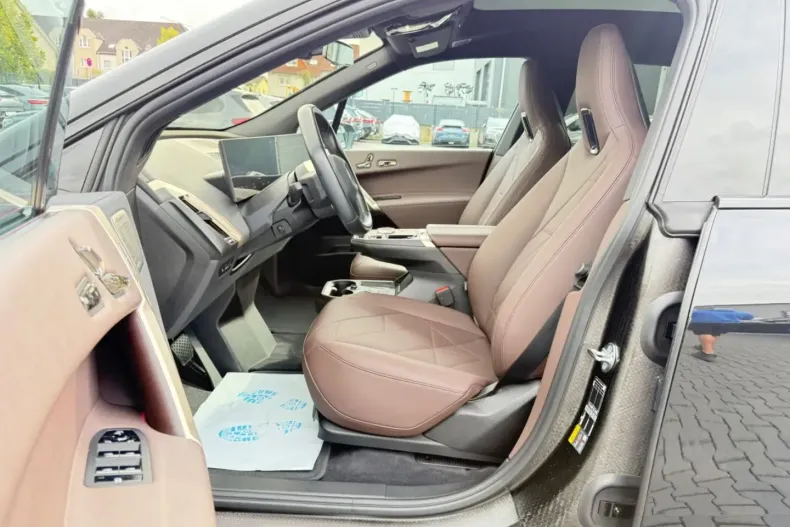 BMW iX din 2022 cu 39.985 km - oferta BMW122144 - foto 9