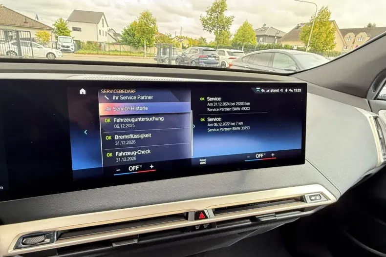 BMW iX din 2022 cu 39.985 km - oferta BMW122144 - foto 31