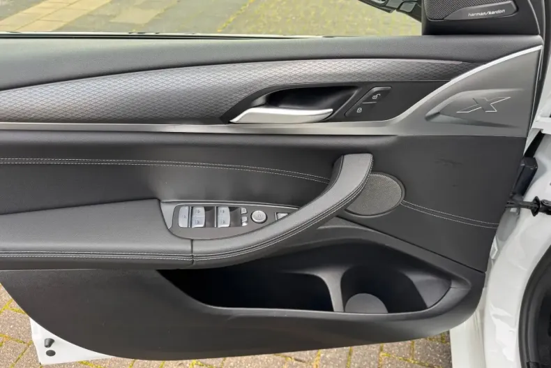 BMW X4 din 2024 cu 21.586 km - oferta BMW122156 - foto 12