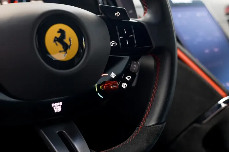 Ferrari Roma din 2022 cu 25.000 km - oferta FER122158 - foto 12