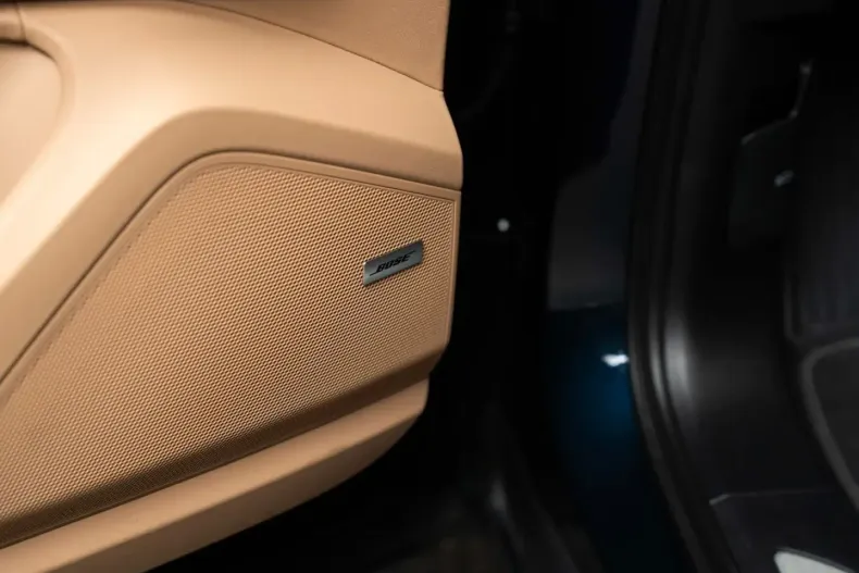 Porsche Cayenne din 2024 cu 9.600 km - oferta POR122159 - foto 12