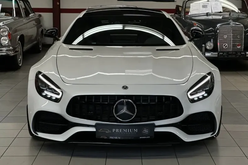 Mercedes-Benz AMG GT din 2021 cu 31.780 km - oferta MER122173 - foto 2