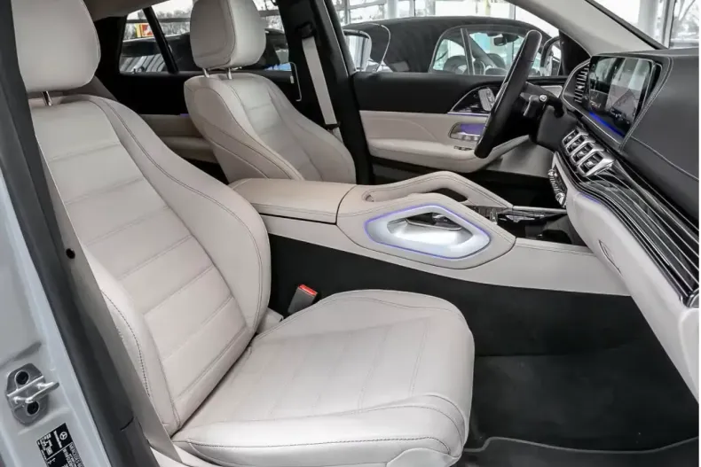 Mercedes-Benz GLE 450 din 2023 cu 8.338 km - oferta MER122174 - foto 6