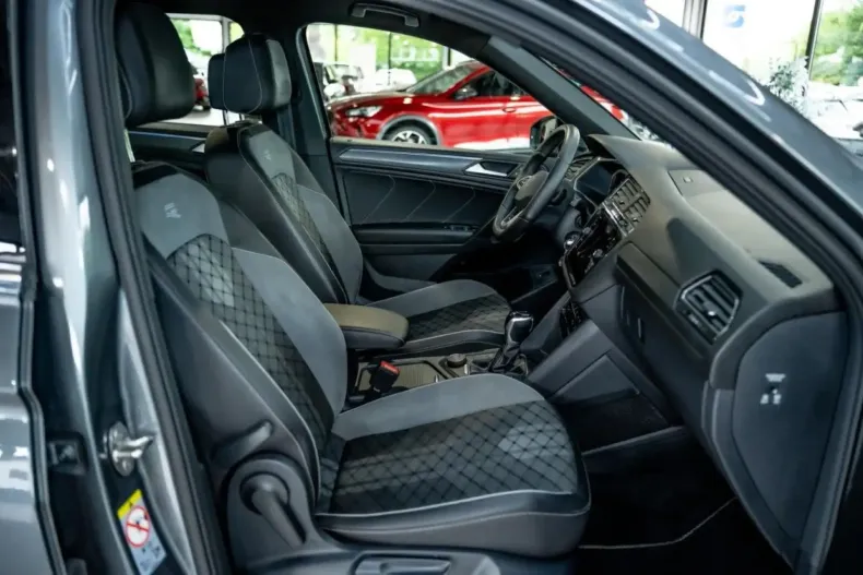 Volkswagen Tiguan Allspace din 2022 cu 81.638 km - oferta VOL122175 - foto 19