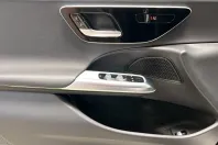 Mercedes-Benz E 200 din 2024 cu 10.000 km - oferta MER122193 - foto 12