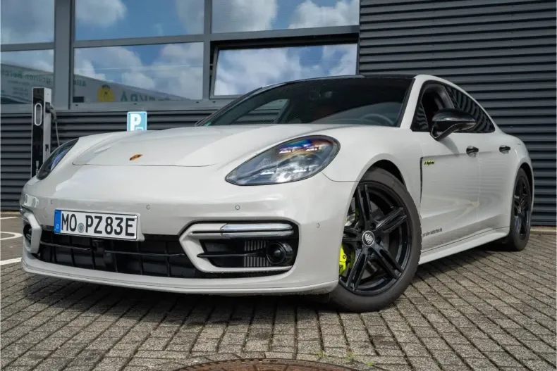Porsche Panamera din 2024 cu 19.999 km - oferta POR122196 - foto 1