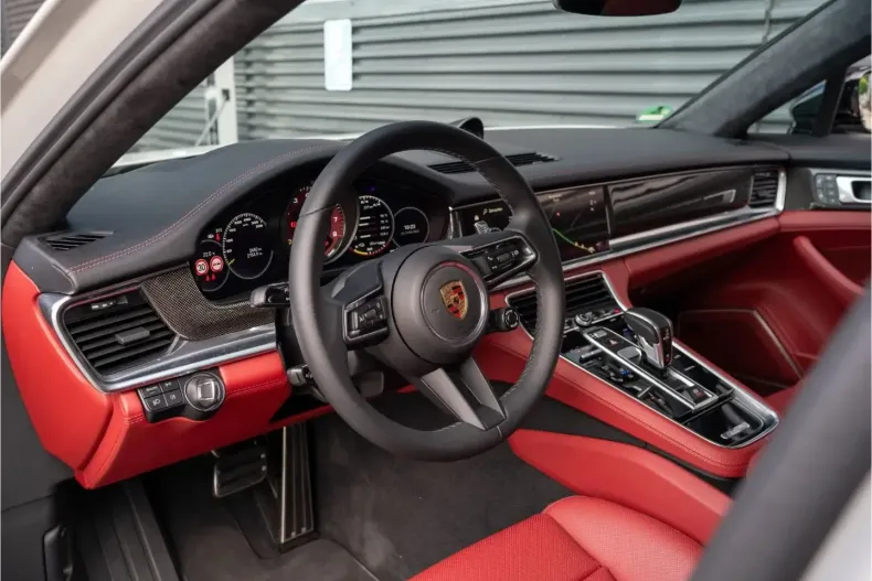 Porsche Panamera din 2024 cu 9.999 km - oferta POR122197 - foto 7