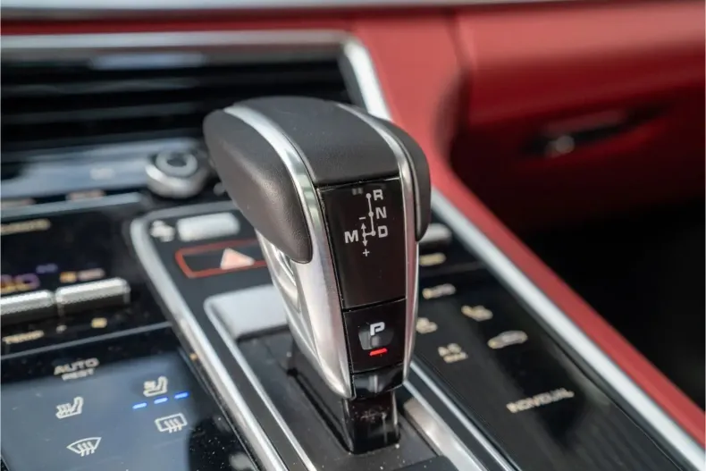 Porsche Panamera din 2024 cu 9.999 km - oferta POR122197 - foto 18