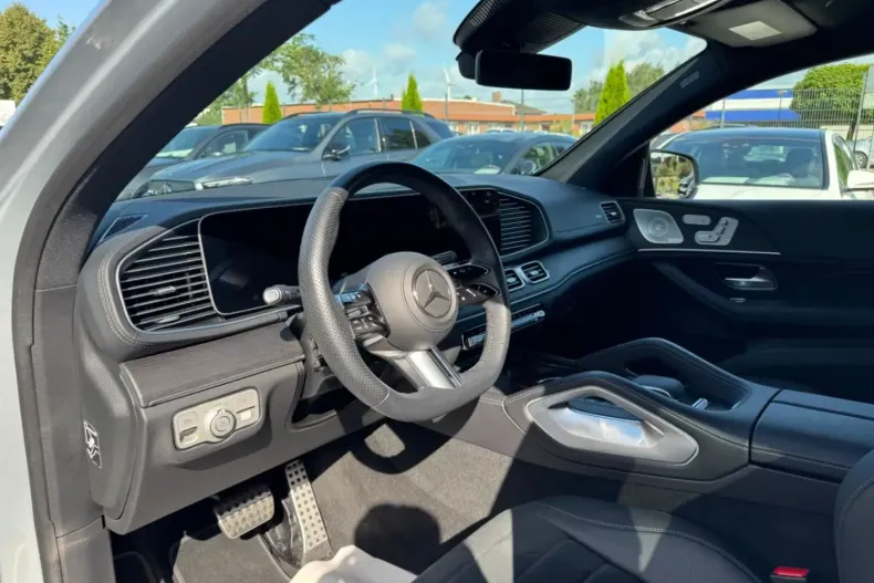 Mercedes-Benz GLE 450 din 2024 cu 12.800 km - oferta MER122203 - foto 11