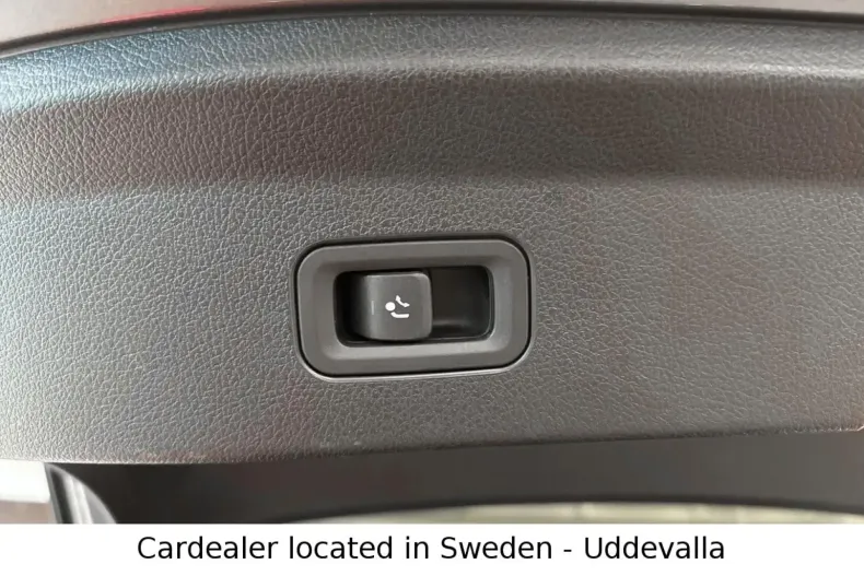 Mercedes-Benz GLE 350 din 2024 cu 19.400 km - oferta MER122204 - foto 9